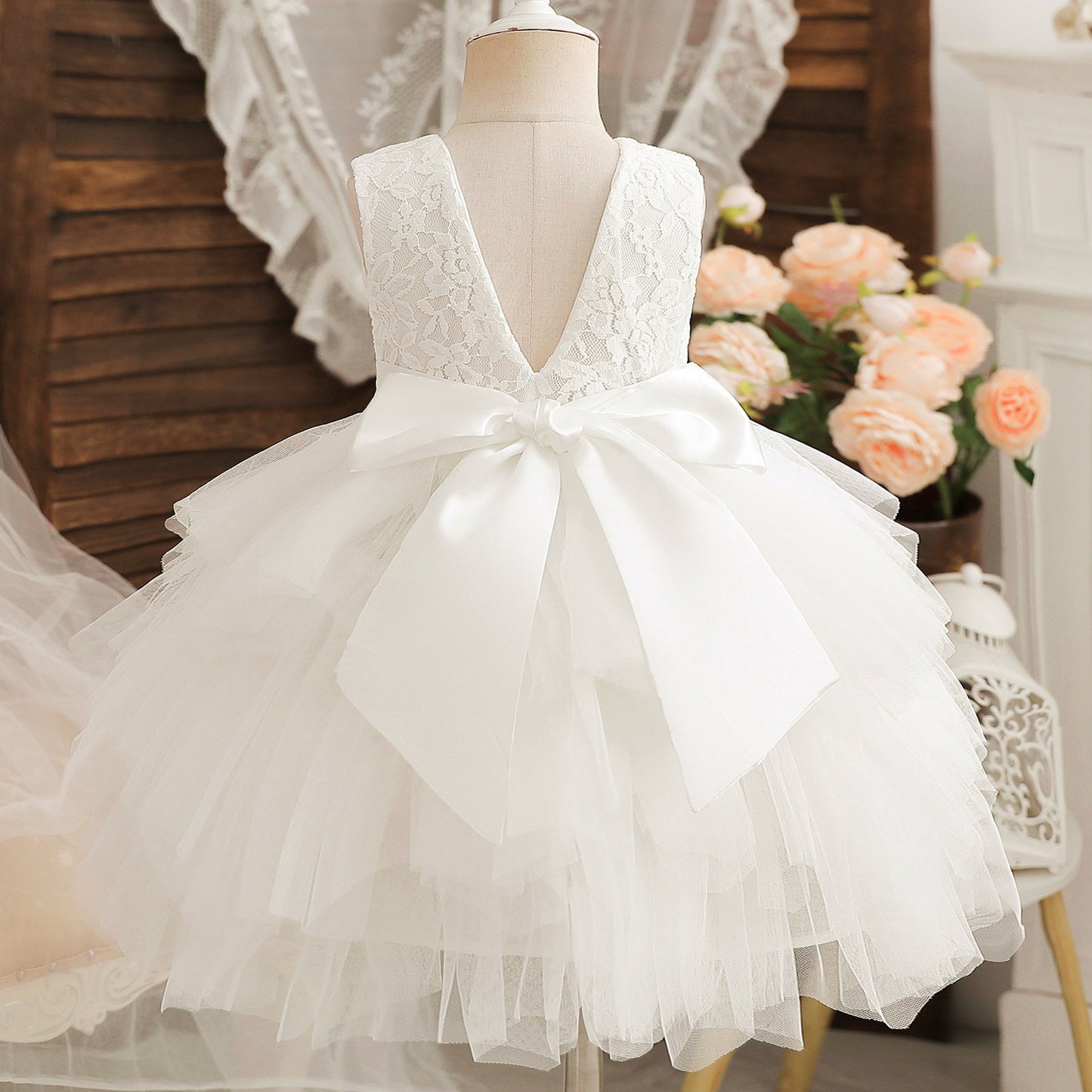 Gorgeous kids ball gown FERNANDA - WF0019 - BRIDAL FASHION ™ | Luxurious  Wedding Dresses & Fashionable Gowns for Women, Girls and Kids