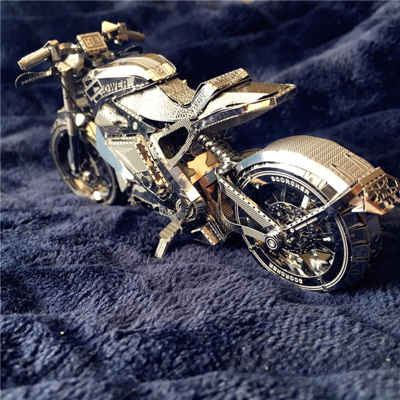 3D Metal Puzzle Avenger Motorcycle 1:16 – Gifthie
